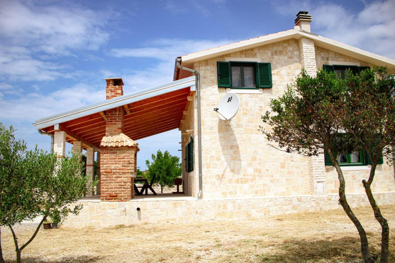 Villa Stone Pearl With Heated Swimming Pool Sveti Filip i Jakov Exterior foto